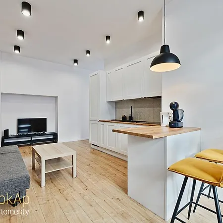 Piotrkowska Street I By Lookap * وودج