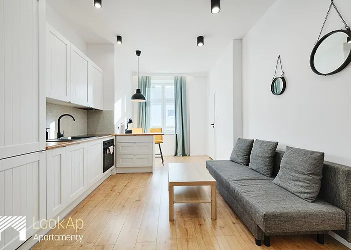 Piotrkowska Street I By Lookap *