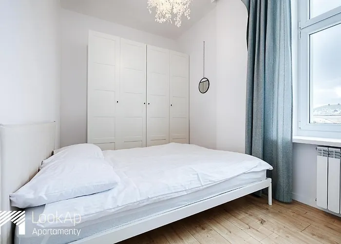 Piotrkowska Street I By Lookap *