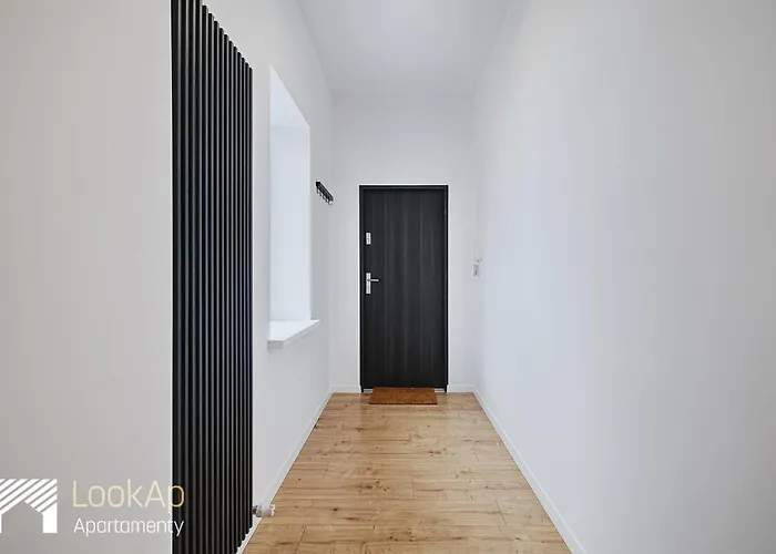 Piotrkowska Street I By Lookap לודז'