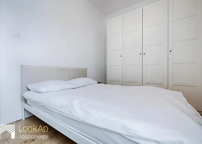 Piotrkowska Street I By Lookap * לודז'